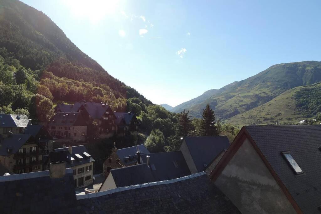 Ferienwohnung Tredos, Casa Adosada. Baqueira Exterior foto