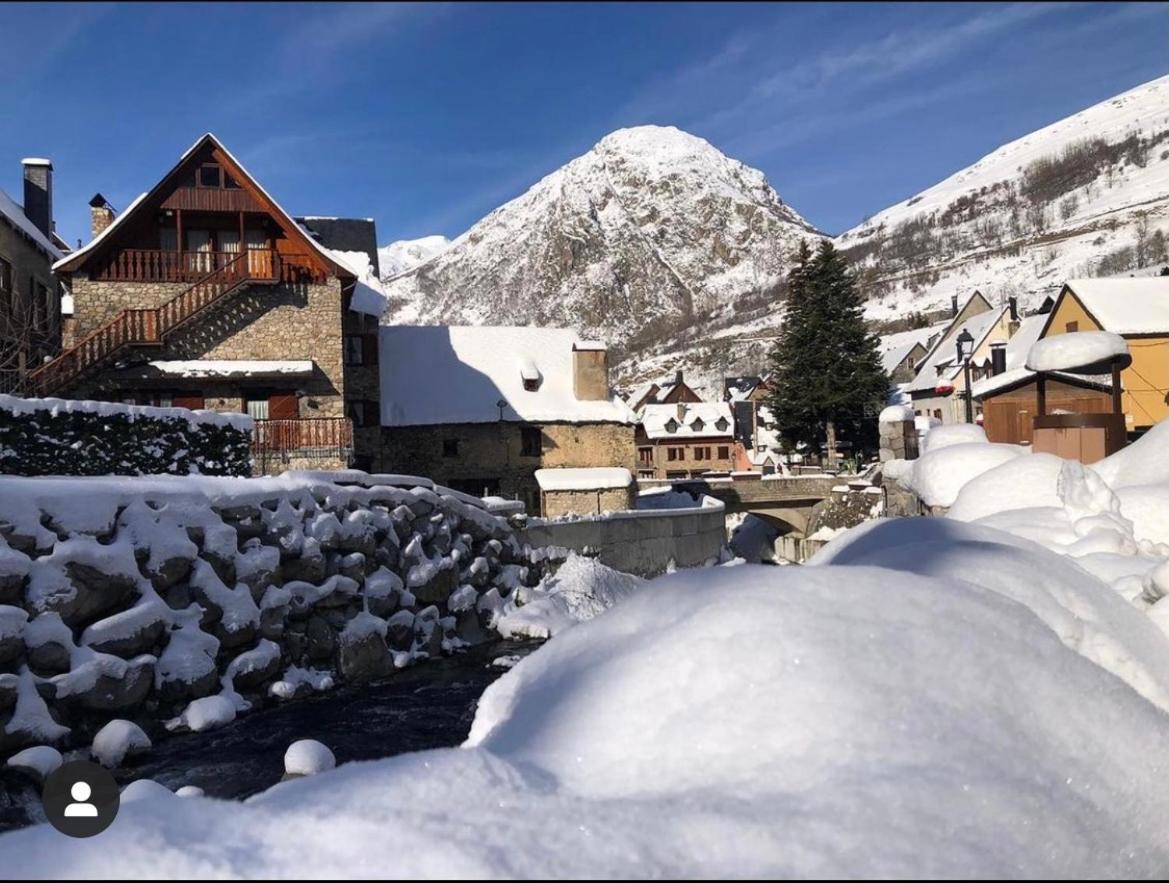 Ferienwohnung Tredos, Casa Adosada. Baqueira Exterior foto